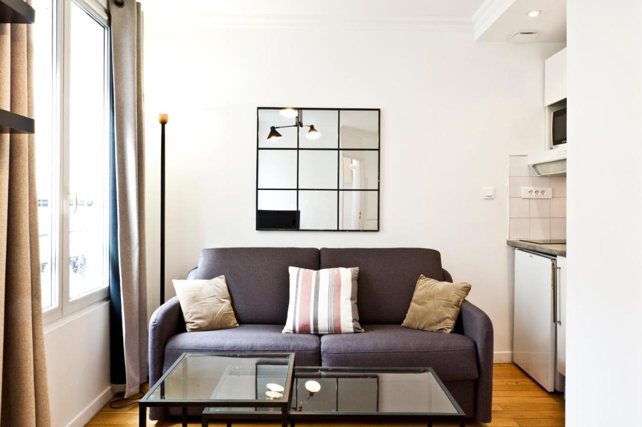 Pick A Flat'S Apartments In Batignolles - Rue Biot Paris Room photo